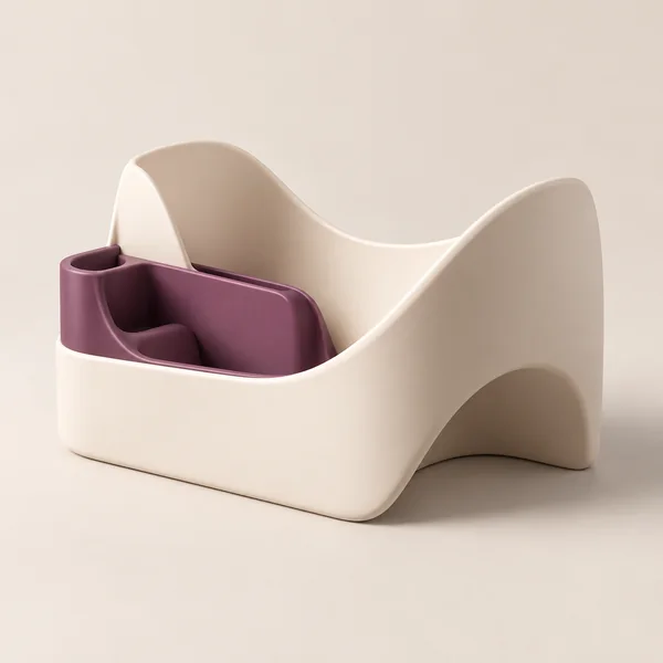 Modelo conceptual de organizador marfil de líneas curvas con inserto púrpura.